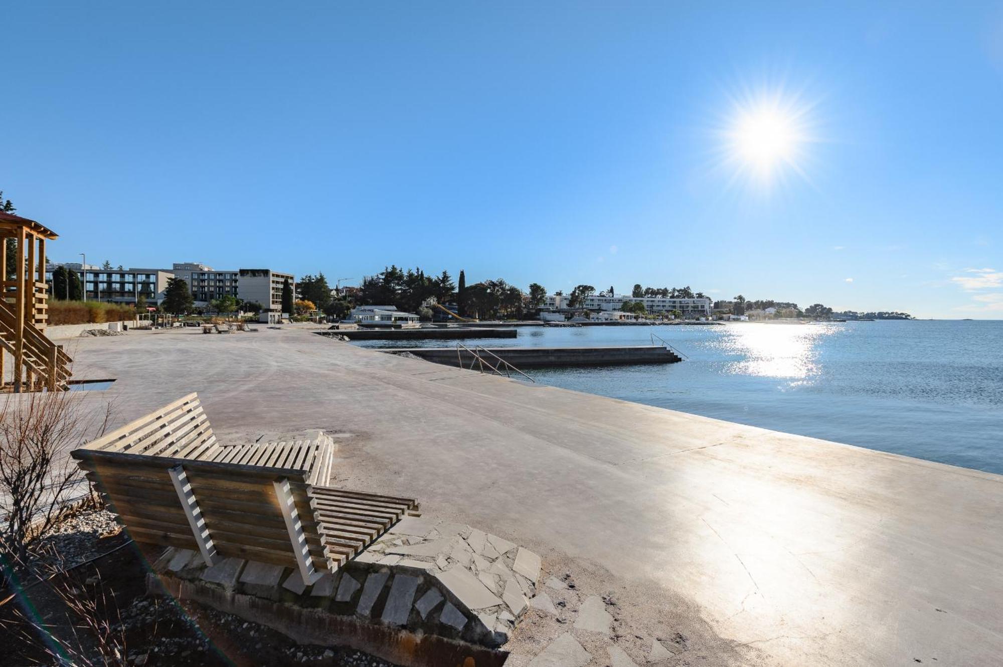 Casa Astrid By The Sea In Porec Esterno foto