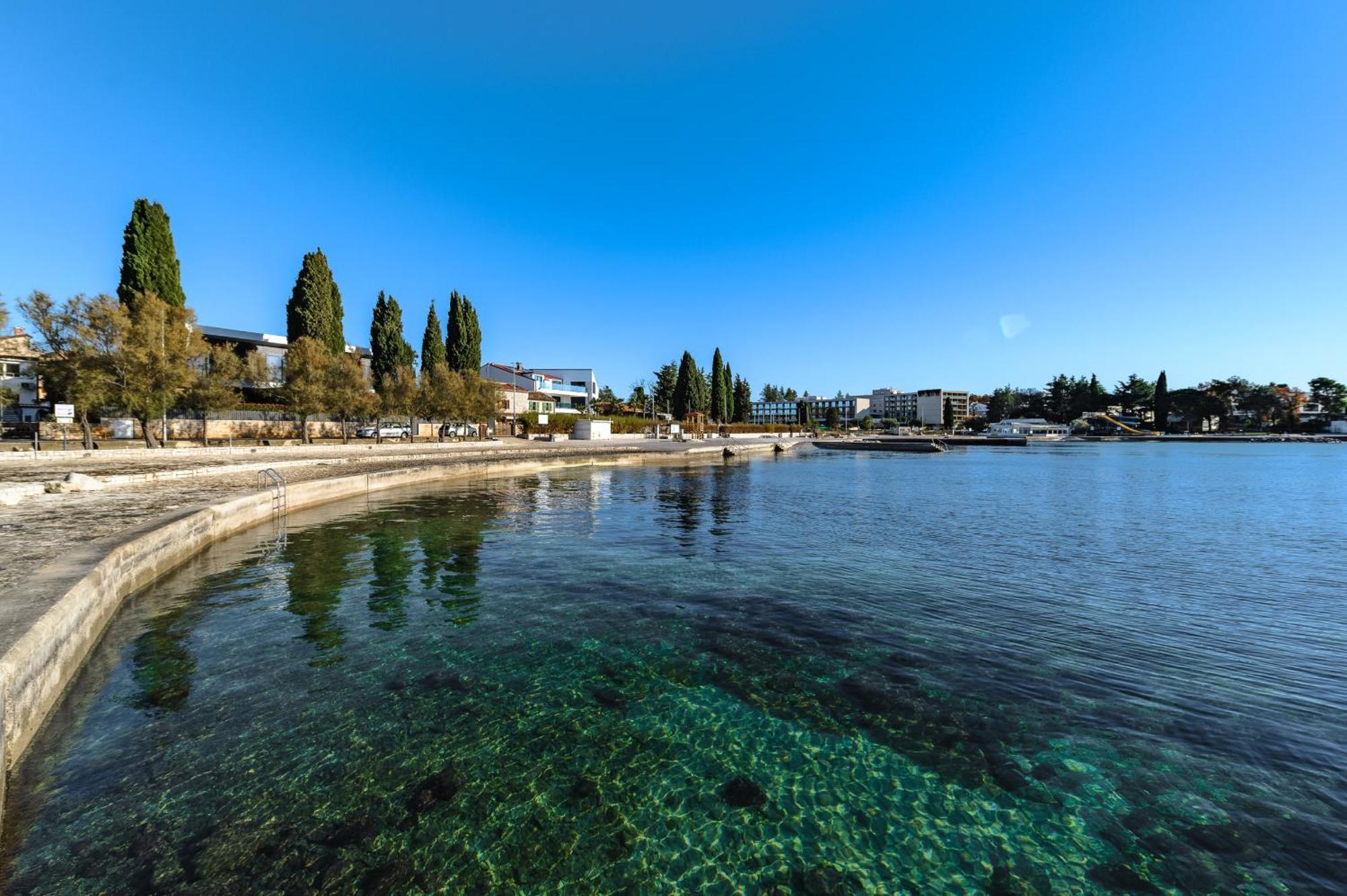 Casa Astrid By The Sea In Porec Esterno foto